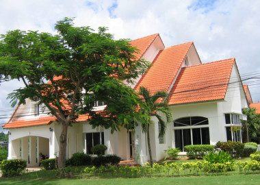 Eastwood Village at Burapha Golf Course, Laem Chabang — the houses